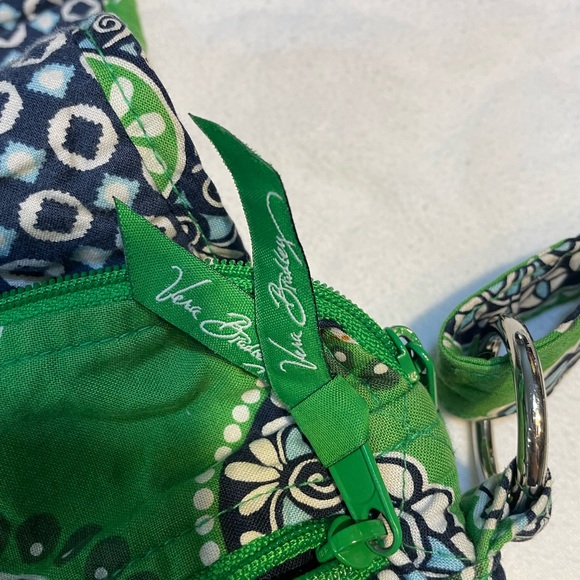 Vera Bradley Green and Blue Patterned Crossbody Bag - Picture 5 of 11